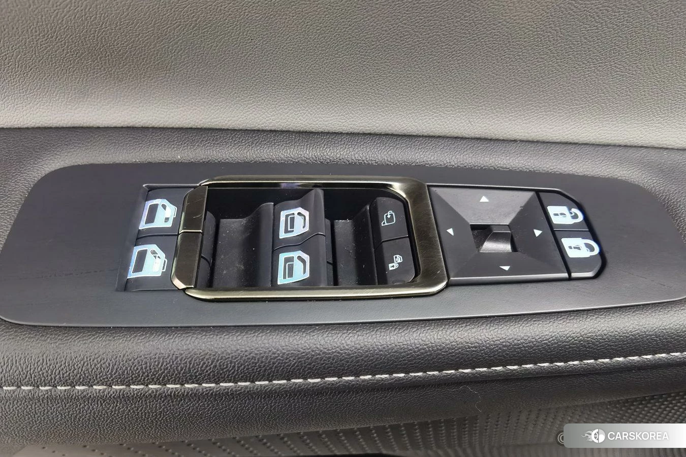 Ford Sharp World id 4440382 из Китая 23