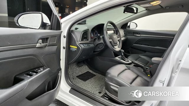 Hyundai Avante AD id 4403498 из Кореи 29