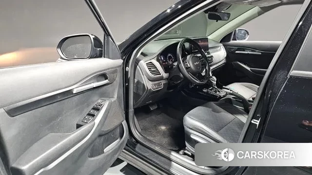 Kia Seltos id 3746643 из Кореи 19