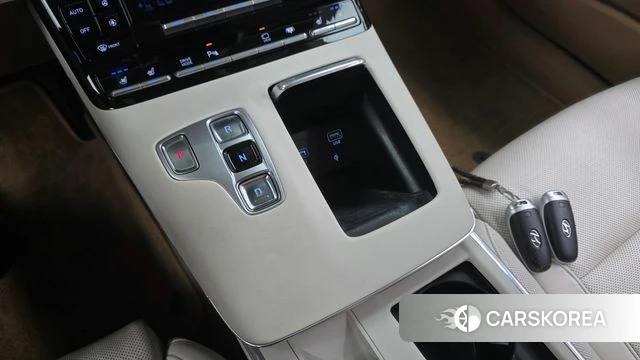 Hyundai The New Grandeur IG id 4562564 из Кореи 34