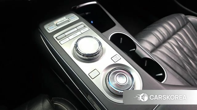 Genesis GV70 id 4835708 из Кореи 19