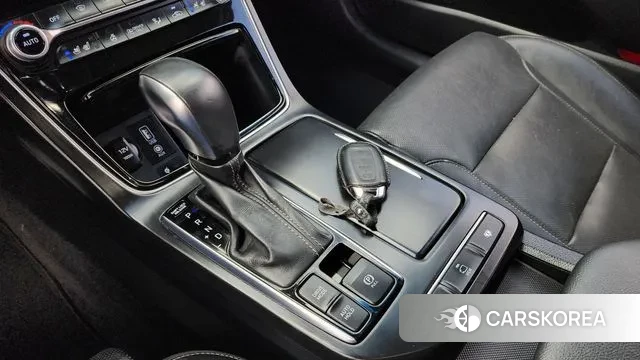 Hyundai Grandeur IG Hybrid id 3253908 из Кореи 19