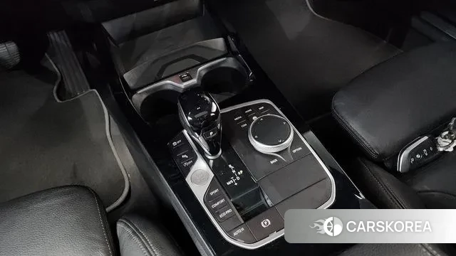 BMW 1 Series (F40) id 3550799 из Кореи 19