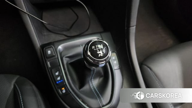 Hyundai Veloster (JS) id 3911690 из Кореи 20