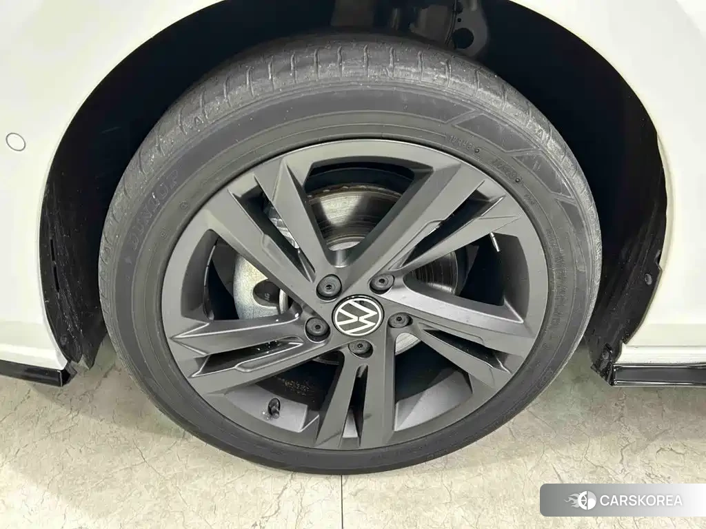 Volkswagen Golf id 4664484 из Китая 25