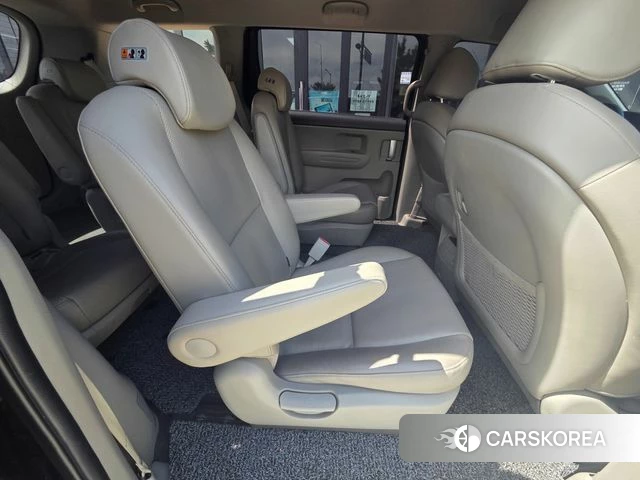 Kia All New Carnival id 4203973 из Кореи 18