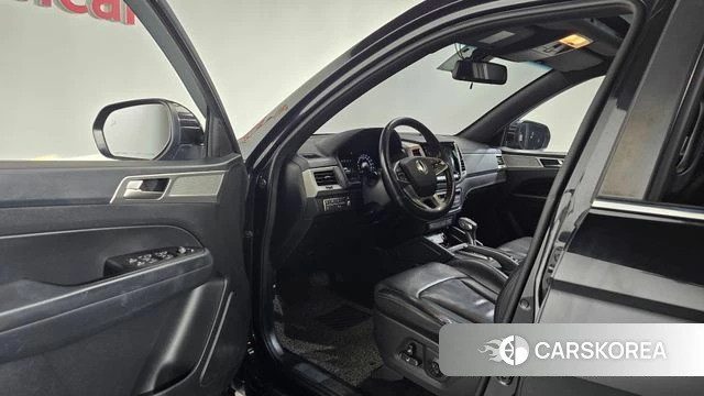Ssangyong Rexton Sports Cannes id 4693907 из Кореи 33
