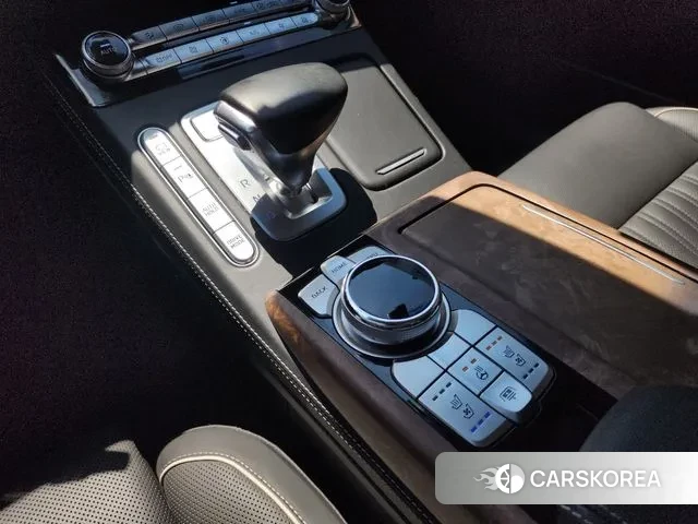 Genesis G90 id 3188210 из Кореи 19