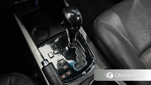 Ssangyong New Style Korando C id 4689448 из Кореи 19