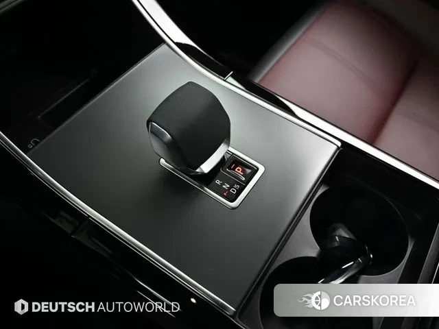 Land Rover Range Rover Velar id 3457218 из Кореи 19