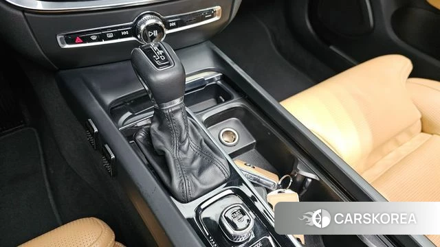 Volvo S60 3rd generation id 3861114 из Кореи 19