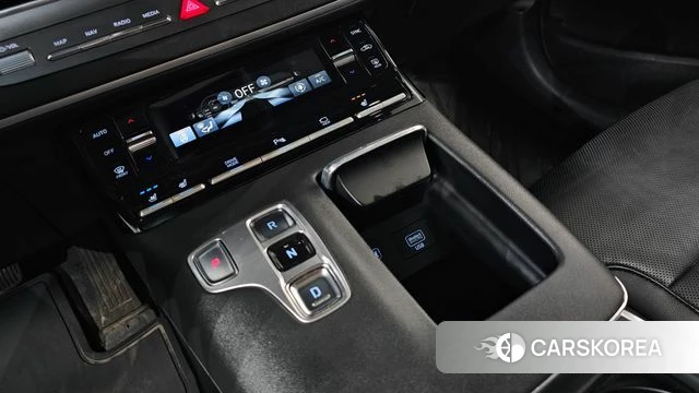 Hyundai The New Grandeur IG id 3911054 из Кореи 19