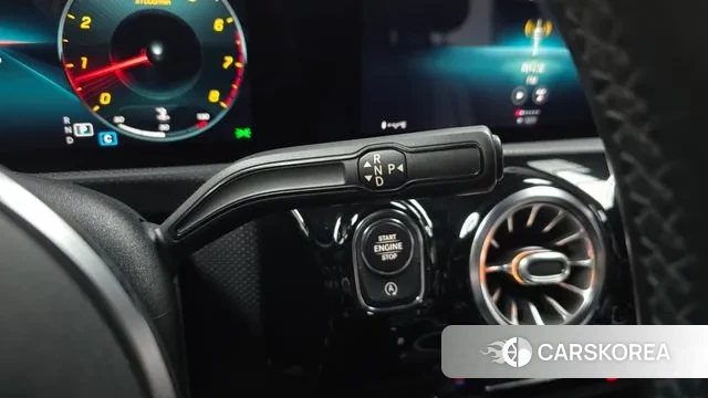 Mercedes-Benz A-Class W177 id 3463820 из Кореи 19