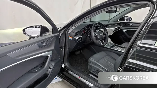 Audi A6 (C8) id 3777996 из Кореи 19