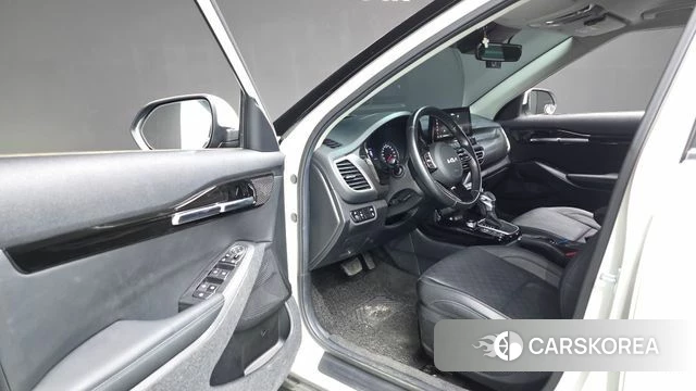 Kia Seltos id 4303731 из Кореи 30