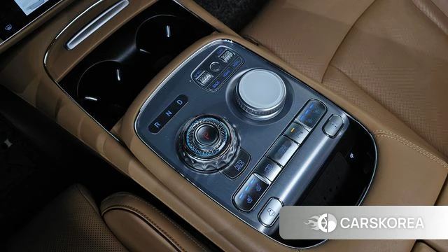 Genesis G90 (RS4) id 4549774 из Кореи 19