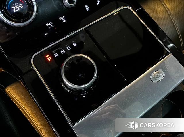 Land Rover Range Rover Velar id 4206646 из Кореи 18