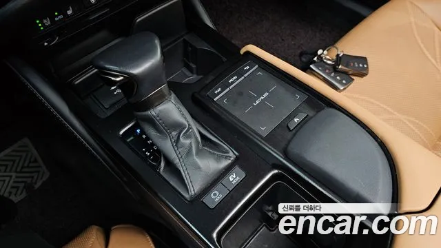 Lexus ES300h 7th generation id 2744403 из Кореи 19