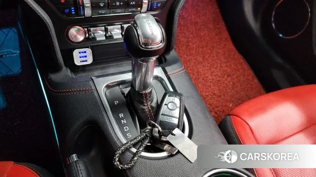 Ford Mustang id 3692286 из Кореи 19