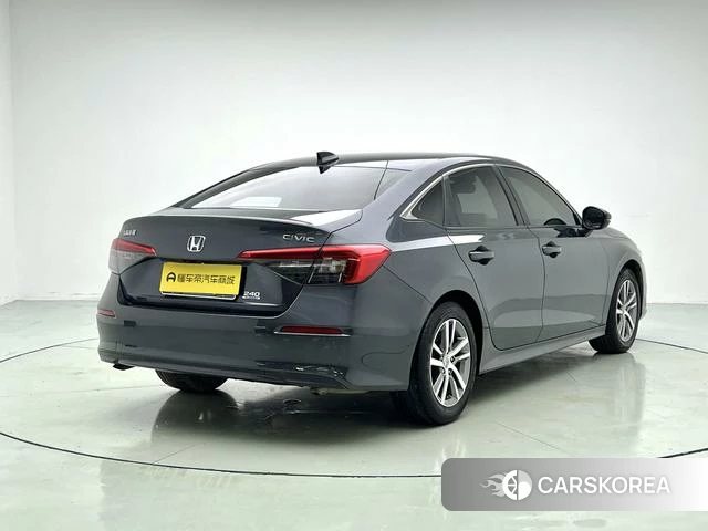 Honda Civic id 4220608 из Китая 19