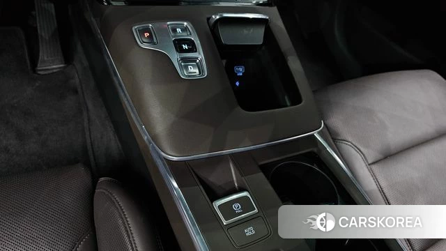 Hyundai The New Grandeur IG id 4309441 из Кореи 19