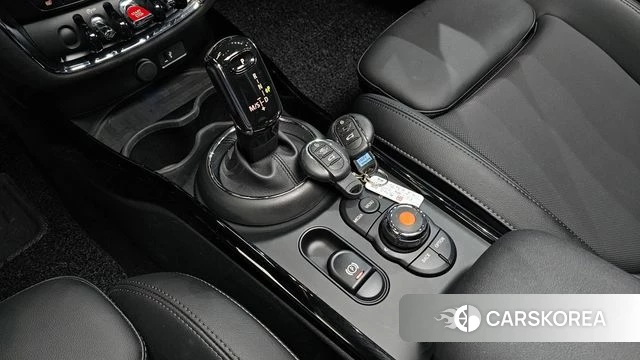 Mini Cooper D Clubman id 4881375 из Кореи 31