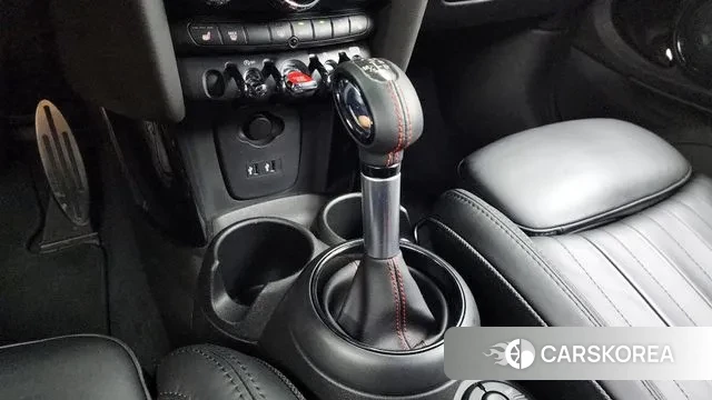 Mini Cooper S id 3090583 из Кореи 19