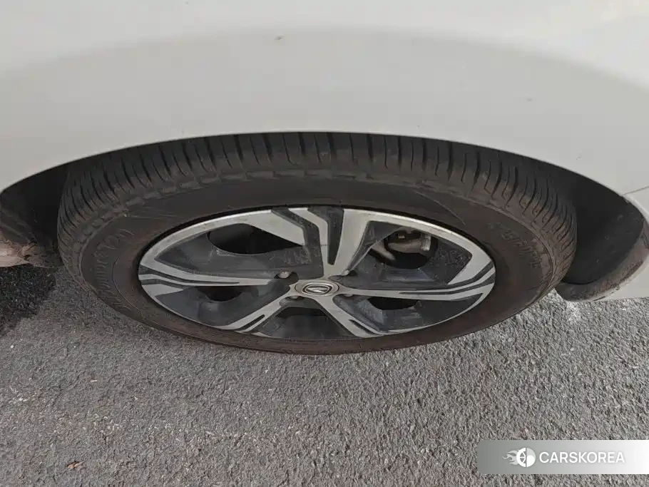 Chang'an Changan Benben E-Star id 4576549 из Китая 15