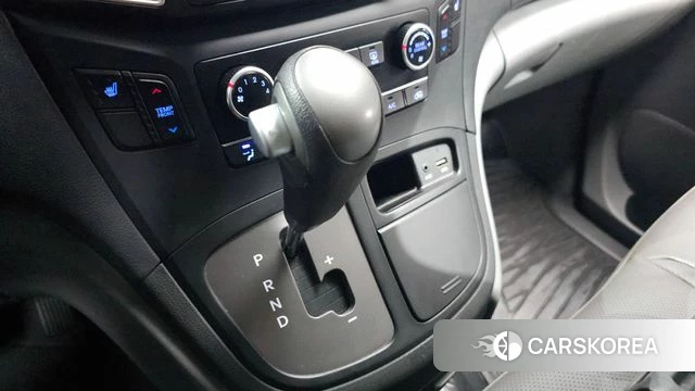 Hyundai The New Grand Starex id 4245800 из Кореи 19