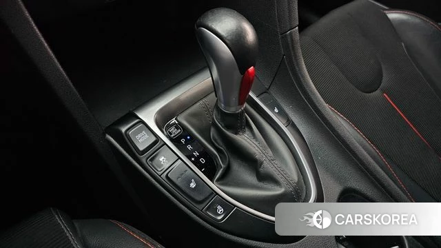 Hyundai Veloster (JS) id 4849933 из Кореи 19