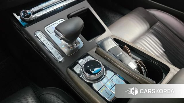 Genesis G90 id 4180273 из Кореи 19