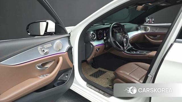 Mercedes-Benz E-Class W213 id 3954328 из Кореи 19