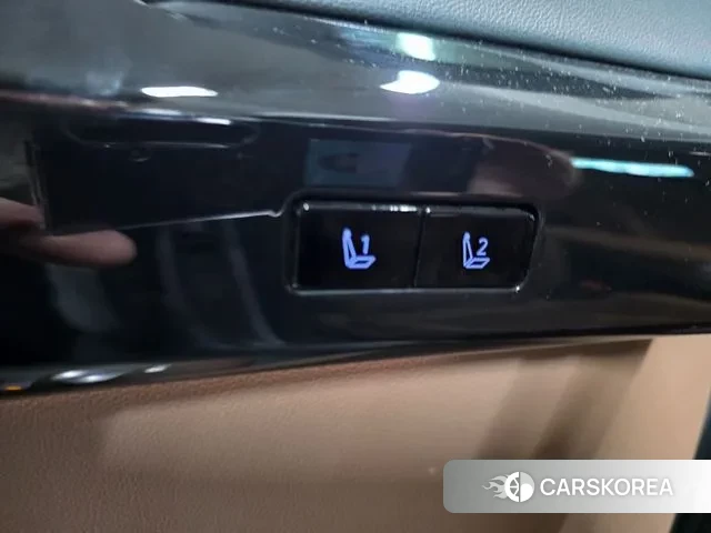 Hyundai Grandeur (GN7) id 3764143 из Кореи 18