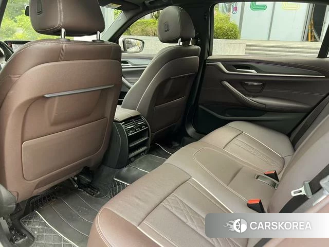 BMW 5 series id 4265523 из Китая 18