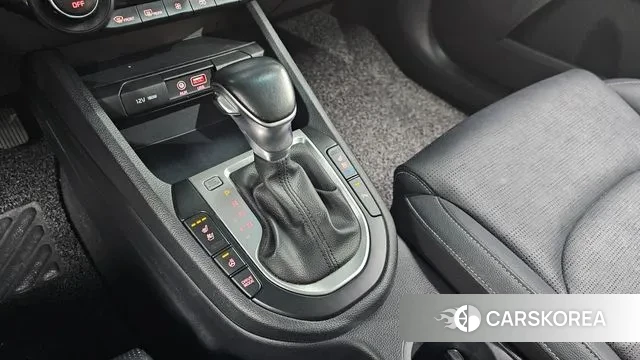 Kia Come New K3 id 3485114 из Кореи 19