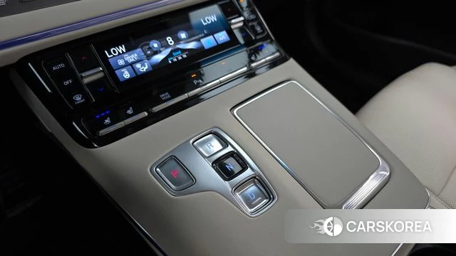Hyundai The New Grandeur IG Hybrid id 4671007 из Кореи 31