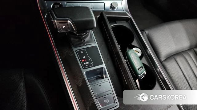 Audi A6 (C8) id 3941866 из Кореи 19