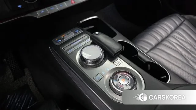 Genesis GV70 id 3722620 из Кореи 19