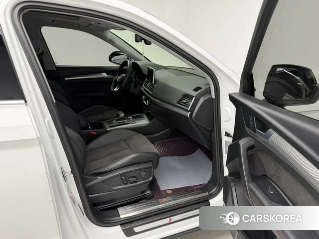 Audi Q5L id 4264128 из Китая 16