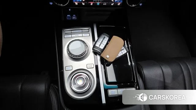 Genesis G80 (RG3) id 3776705 из Кореи 19