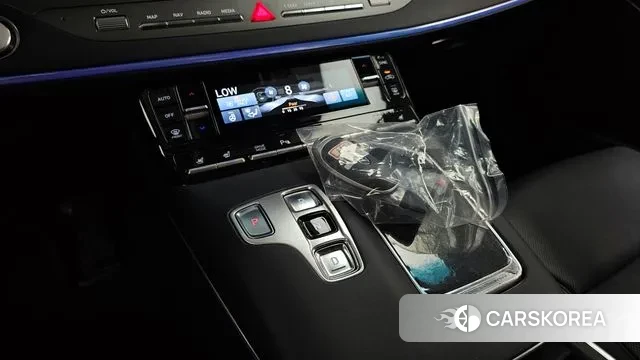 Hyundai The New Grandeur IG Hybrid id 3002843 из Кореи 19