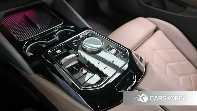 BMW 5 Series (G60) id 3462273 из Кореи 19