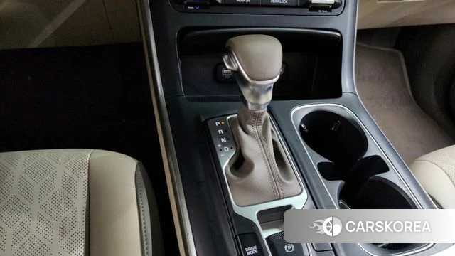 Kia Carnival 4th generation id 4266983 из Кореи 34