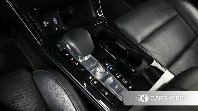 Kia K7 Premier Hybrid id 3879388 из Кореи 19