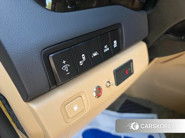 Kia The New Carnival id 4447923 из Кореи 19
