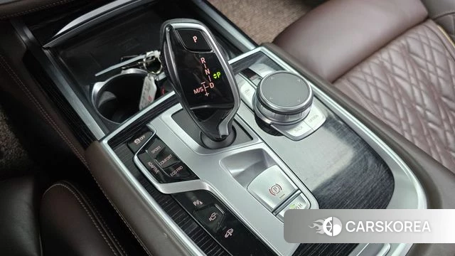 BMW 7 Series (G11) id 4619171 из Кореи 19