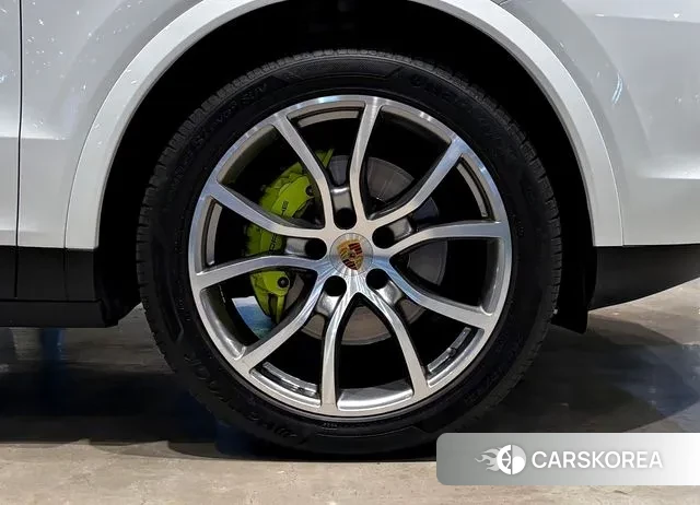 Porsche Cayenne (PO536) id 3669176 из Кореи 19