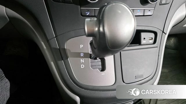 Hyundai The New Grand Starex id 3698460 из Кореи 19