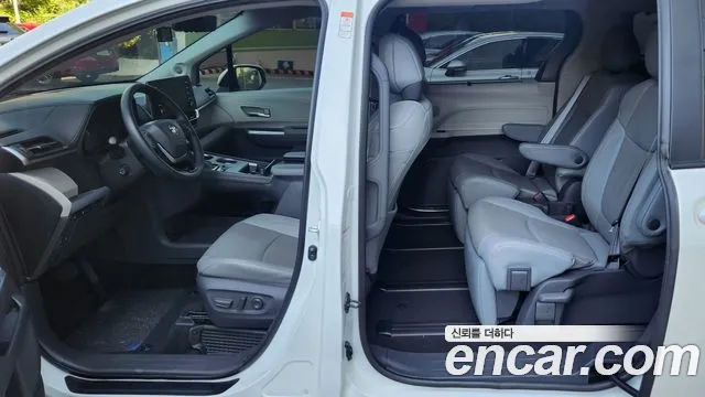 Toyota Sienna 4th Generation id 2732697 из Кореи 19