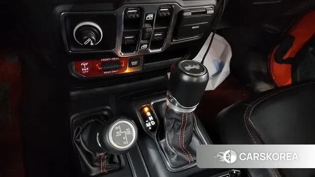 Jeep Wrangler (JL) id 3318898 из Кореи 19